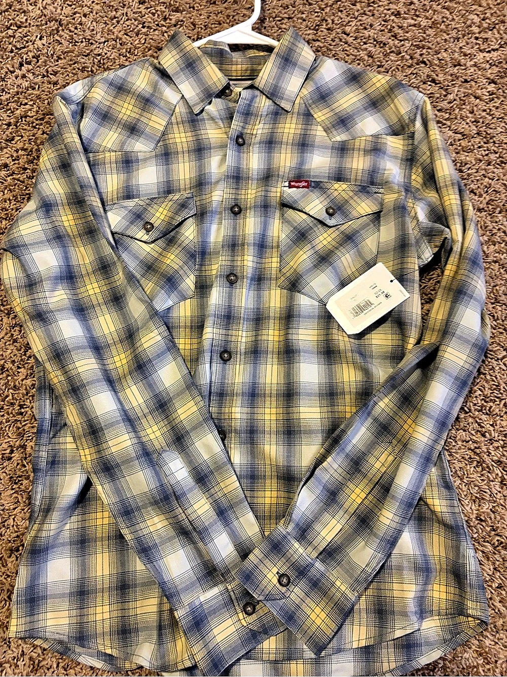 Levi's Plaid Button Down Shirt in Blue & Yellow NWT
